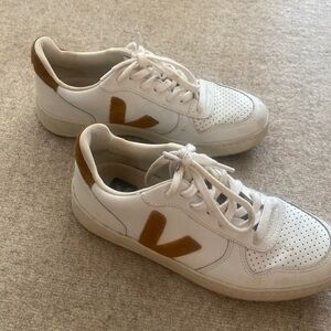 Vera shoes a bit worn